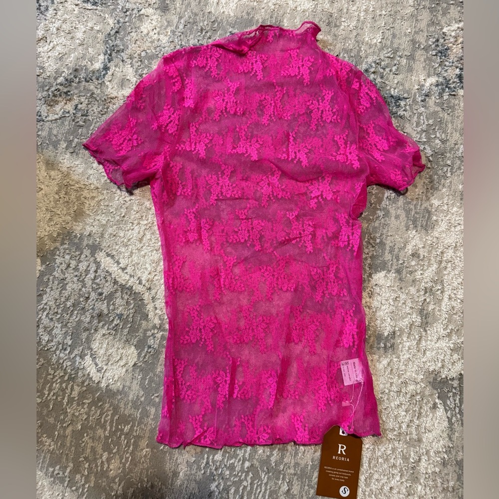 Pink layering top size small